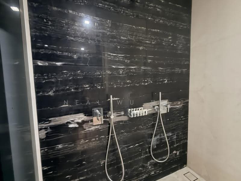 The Cape, 25 Amber Road, East Coast / Marine Parade, 1 Bedroom, 570 sqft, Apartment For Sale, by Neal Wu 吴迪, 23908994 - Bathroom - PropertyGuru.com.sg