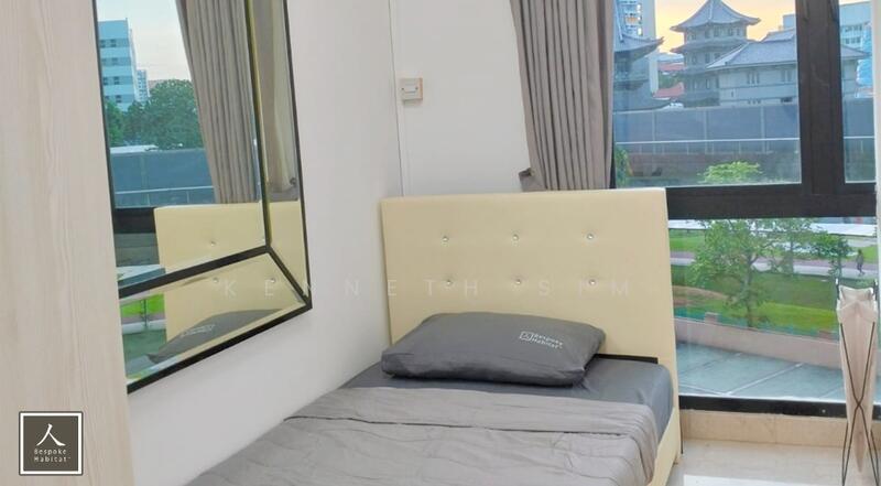 CR2 Big window room from 15 Oct ask 1290 rent Negotiable