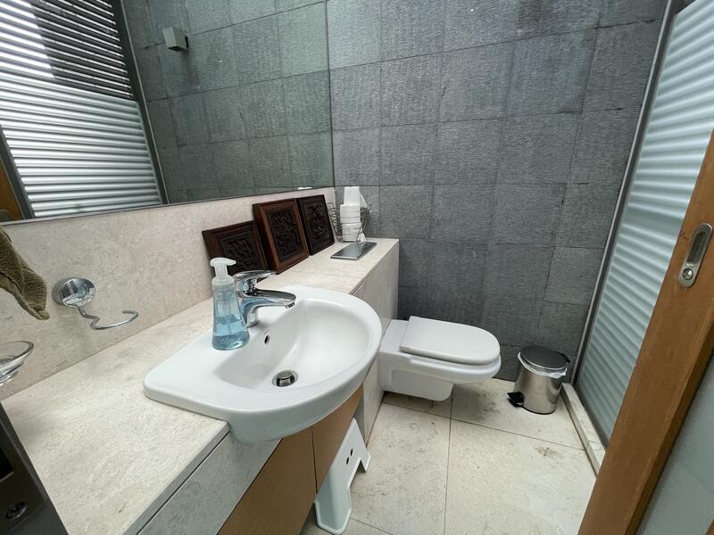 Modern semidetached house with 6 ensuite bedrooms and private pool