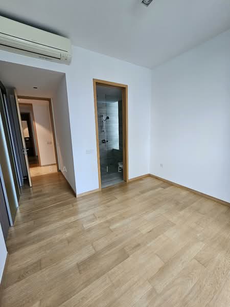 The Crest, 101 Prince Charles Crescent, 4 Bedrooms, 1,658 sqft, Condominium For Sale, by Sannie Tan, 23911232 - PropertyGuru.com.sg