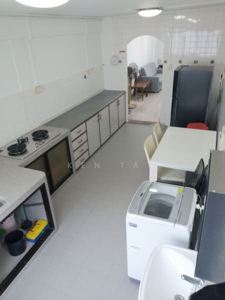 409 Bedok North Avenue 2, 409 Bedok North Avenue 2, 2 Bedrooms, 731 sqft, HDB Flat For Rent, by Ken Tay, 23912507 - PropertyGuru.com.sg