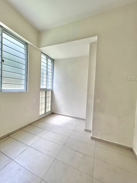 The Dairy Farm, 5 Dairy Farm Road, 3 Bedrooms, 1,518 sqft, Condominium For Rent, by Klish Tan, 23912665 - PropertyGuru.com.sg