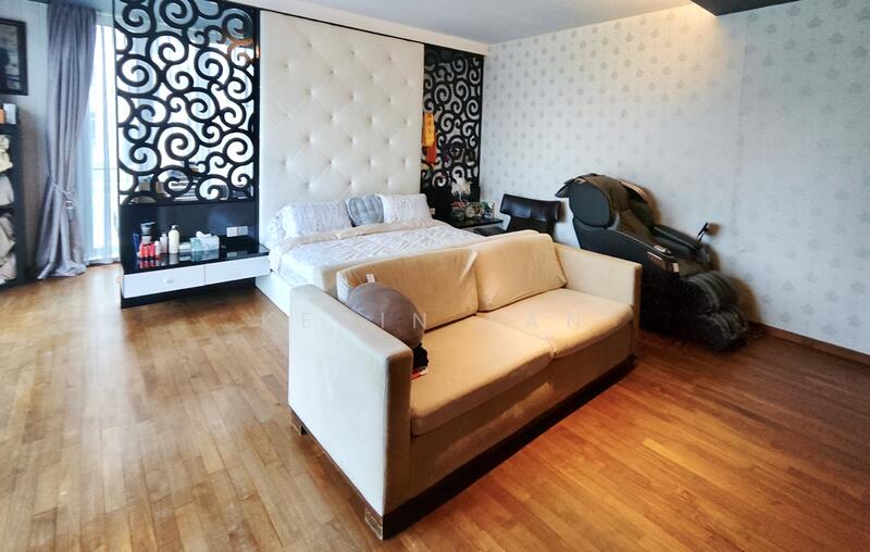 For Sale - ⭐️⭐️LANDED7772@ North Huge 3.5 Sty Semi Detached