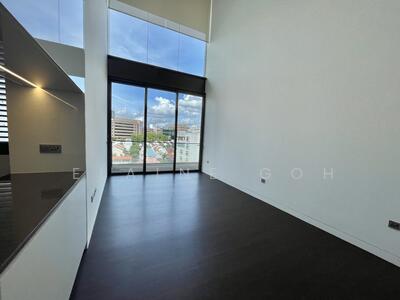 For Rent - Lloyd SixtyFive