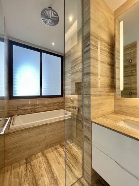 Lloyd SixtyFive, 65 Lloyd Road, 2 Bedrooms, 1,808 sqft, Condominium For Sale, by Elaine Goh, 23914146 - PropertyGuru.com.sg
