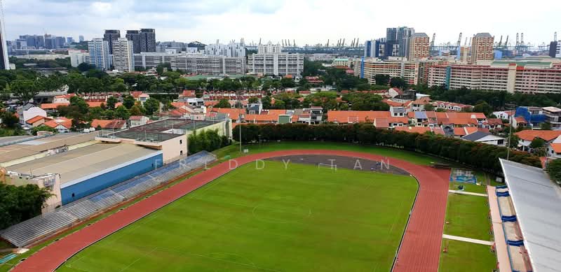 The Parc Condominium, 15 West Coast Walk, 4 Bedrooms, 1,500 sqft, Condominium For Rent, by Freddy Tan, 23915771 - Apartment view of Stadium - PropertyGuru.com.sg