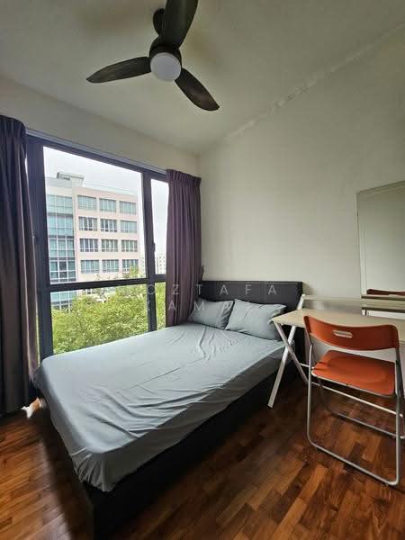 Palm Isles, 32 Flora Drive, Changi Airport / Changi Village, 3 Bedrooms, 990 sqft, Condominium For Sale, by Moztafa Kamal, 23915862 - Bedroom - PropertyGuru.com.sg
