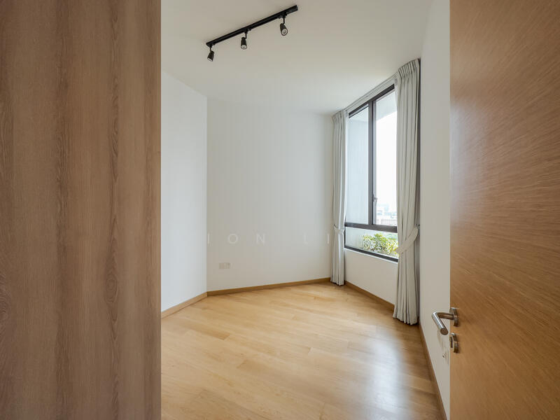 The Crest, 101 Prince Charles Crescent, Alexandra / Commonwealth, 3 Bedrooms, 1,270 sqft, Condominium For Sale, by Fion Lim, 23915923 - PropertyGuru.com.sg