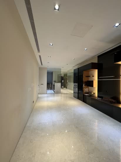 8 Rodyk Condominium For Sale at S$ 3,080,000 | PropertyGuru Singapore