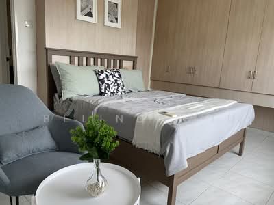 For Rent - People's Park Complex