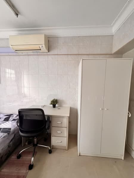 People's Park Complex, 1 Park Road, Room Rental, 80 sqft, Apartment For Rent, by Belinda Liu, 23916605 - PropertyGuru.com.sg