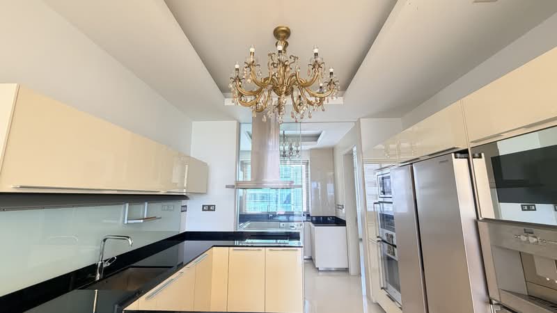Parkview Eclat, 138 Grange Road, 4 Bedrooms, 3,251 sqft, Condominium For Rent, by Yi Mei, 23916914 - PropertyGuru.com.sg
