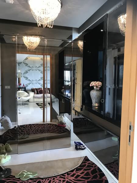 AALTO, 191 Meyer Road, 5 Bedrooms, 2,443 sqft, Condominium For Rent, by Phyllis Ho, 23917753 - Foyer - PropertyGuru.com.sg