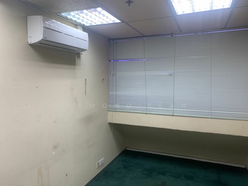 Henderson Industrial Park, 203 Henderson Road, 96 sqft, Light Industrial (B1) For Rent, by Raymond Seah, 23918458 - CommercialGuru.com.sg