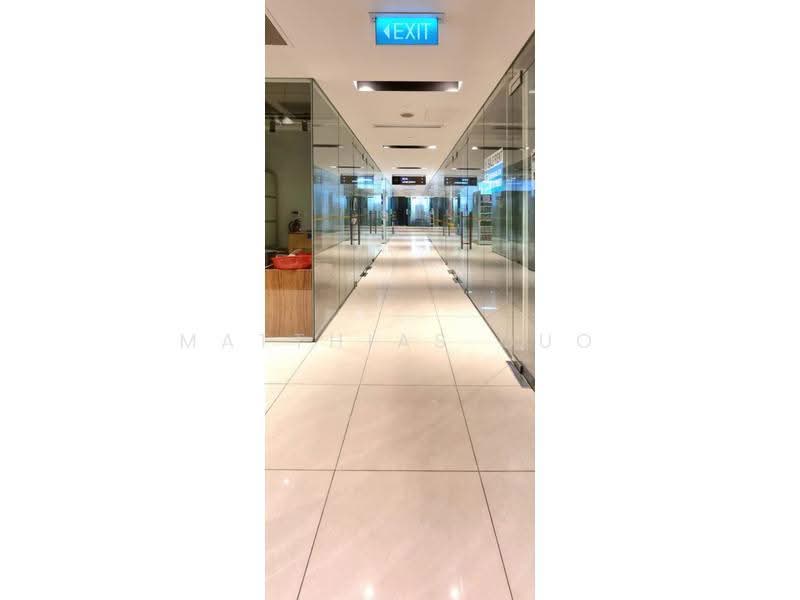 Oxley Tower, 138 Robinson Road, Boat Quay / Raffles Place / Marina, 226 sqft, Mall Shop For Sale, by Matthias Guo, 23919172 - Corridor - CommercialGuru.com.sg