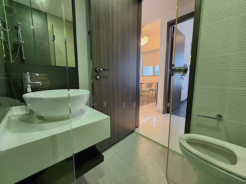 River Valley Rd Full Furnished 2 Bedder!Big Balcony! ZipTrack Blinds! Long Bath! Big Master!, 23 Nathan Road1 Min Walk to Valley Point, 2 Bedrooms, 786 sqft, Condominium For Rent, by HT Lee, 23920742 - PropertyGuru.com.sg
