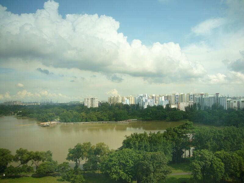 The Lakeshore, 31 Jurong West Street 41, 3 Bedrooms, 1,173 sqft, Condominium For Rent, by May Lee, 2392082 - PropertyGuru.com.sg