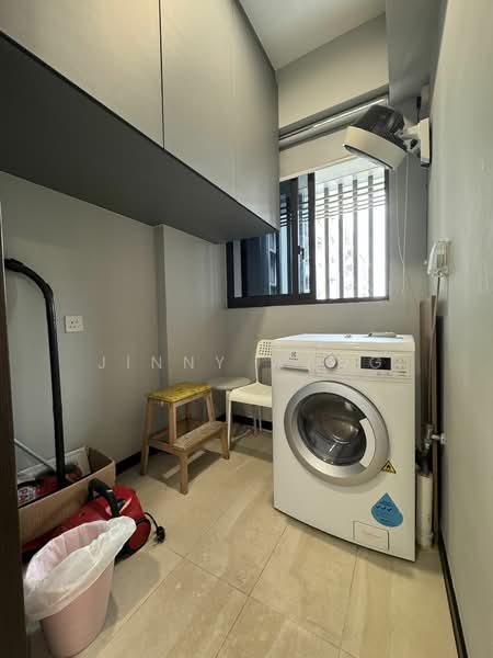 Sims Urban Oasis, 6 Sims Drive, 3 Bedrooms, 1,100 sqft, Condominium For Rent, by Jinny Wang, 23921452 - PropertyGuru.com.sg