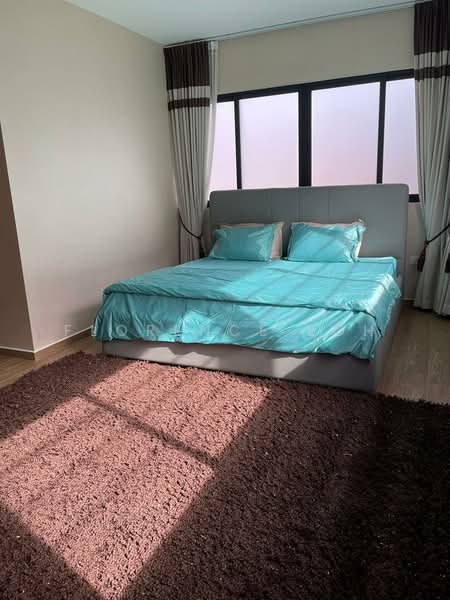 Serangoon Garden Estate, Serangoon Garden Estate, 5 Bedrooms, 4,500 sqft, Corner Terrace For Rent, by Florence Loh, 23922470 - PropertyGuru.com.sg