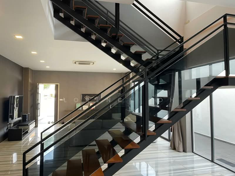 Serangoon Garden Estate, Serangoon Garden Estate, 5 Bedrooms, 4,500 sqft, Corner Terrace For Rent, by Florence Loh, 23922470 - PropertyGuru.com.sg