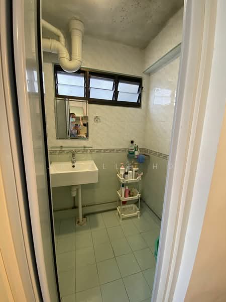 34 Marine Crescent, 34 Marine Crescent, 2 Bedrooms, 635 sqft, HDB Flat For Rent, by Janelle Ho, 23923476 - PropertyGuru.com.sg