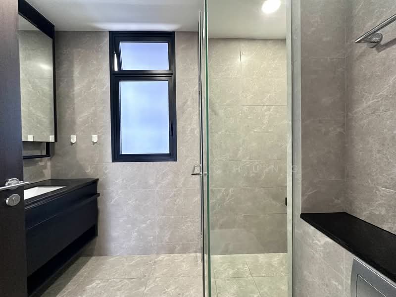 Park Colonial, 2 Woodleigh Lane, 3 Bedrooms, 1,087 sqft, Condominium For Rent, by Joanna Chung, 23923759 - PropertyGuru.com.sg