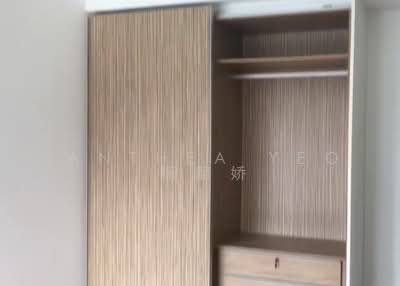 For Rent - Trevista