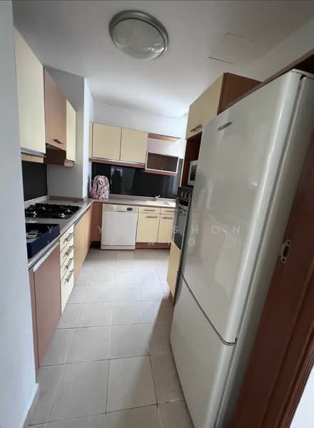 The Balmoral Spring, 3 Balmoral Crescent, 3 Bedrooms, 1,076 sqft, Condominium For Rent, by Yi Yun Shone Zhang, 23924179 - PropertyGuru.com.sg