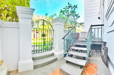 For Rent - LOVE JOO CHIAT