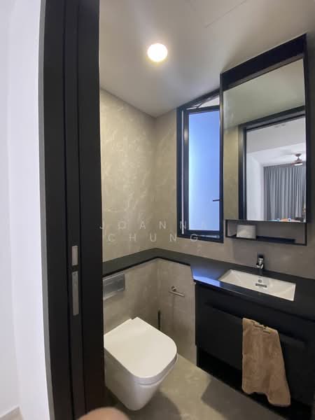 Park Colonial, 2 Woodleigh Lane, 5 Bedrooms, 1,711 sqft, Condominium For Rent, by Joanna Chung, 23925946 - PropertyGuru.com.sg