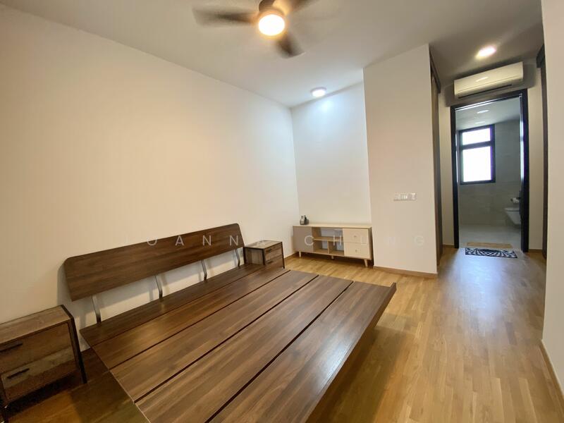 Park Colonial, 2 Woodleigh Lane, 5 Bedrooms, 1,711 sqft, Condominium For Rent, by Joanna Chung, 23925946 - PropertyGuru.com.sg