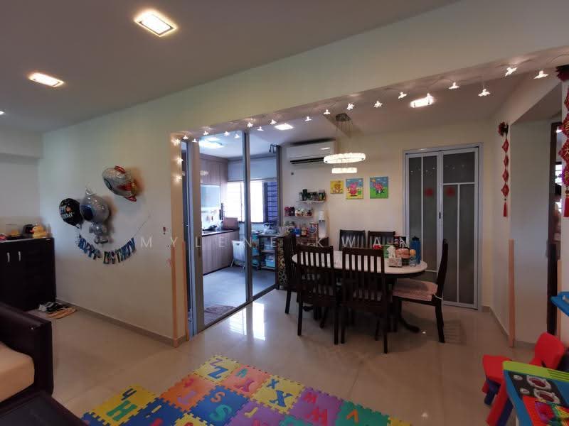 610 Clementi West Street 1, 610 Clementi West Street 1, 2 Bedrooms, 797 sqft, HDB Flat For Rent, by Mylene Kwan, 23927224 - PropertyGuru.com.sg