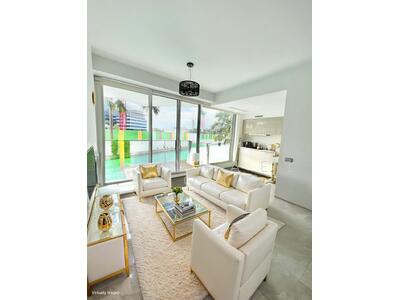 For Sale - Corals at Keppel Bay