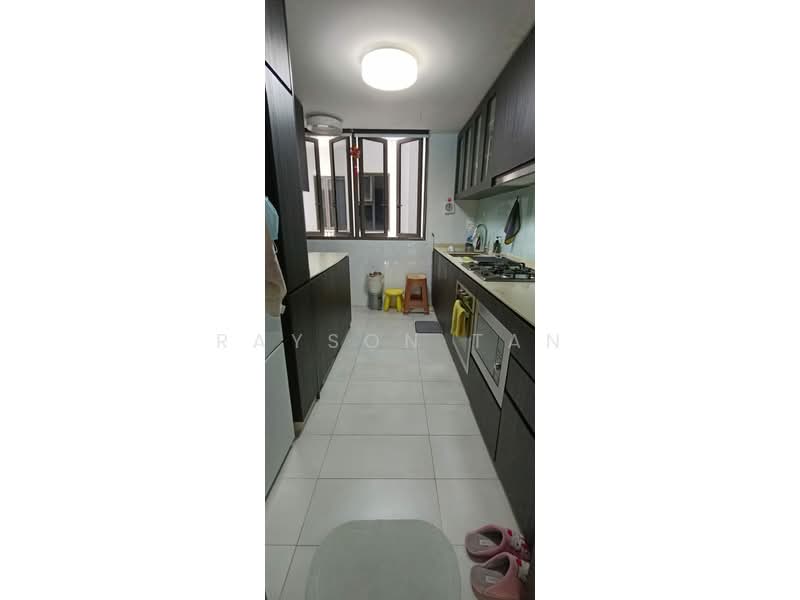 The Inflora, 61 Flora Drive, 3 Bedrooms, 1,200 sqft, Condominium For Rent, by Rayson Tan, 23928017 - PropertyGuru.com.sg