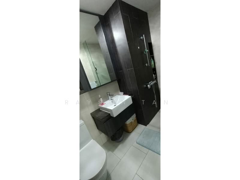 The Inflora, 61 Flora Drive, 3 Bedrooms, 1,200 sqft, Condominium For Rent, by Rayson Tan, 23928017 - PropertyGuru.com.sg