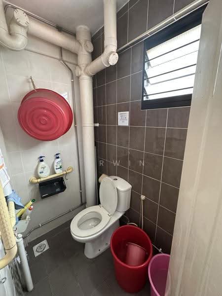 152 Bishan Street 11, 152 Bishan Street 11, Ang Mo Kio / Bishan / Thomson, Room Rental, 150 sqft, HDB Flat For Rent, by Darwin Zheng Jie, 23929483 - Bathroom - PropertyGuru.com.sg