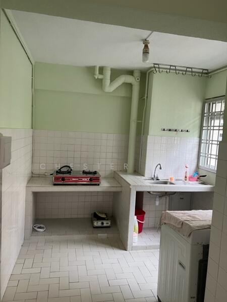460 Tampines Street 42, 460 Tampines Street 42, Pasir Ris / Tampines, 1 Bedroom, 400 sqft, HDB Flat For Rent, by Chester Kay, 23929672 - PropertyGuru.com.sg