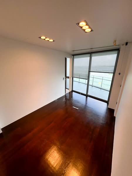 Seascape @ Sentosa Cove Apartment For Sale at S$ 10,800,000 | PropertyGuru Singapore