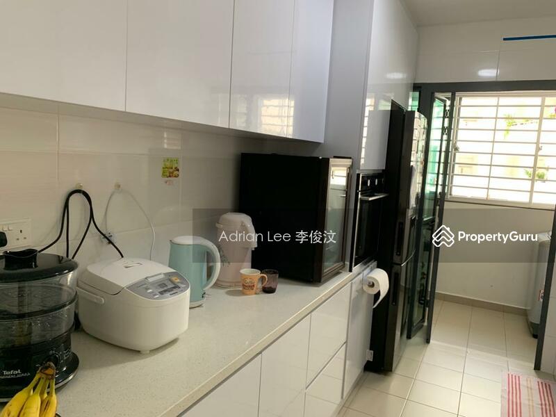 For Sale - 698C Jurong West Central 3