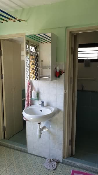 42 Telok Blangah Rise, 42 Telok Blangah Rise, 2 Bedrooms, 700 sqft, HDB Flat For Rent, by Edward Chan, 23929989 - PropertyGuru.com.sg