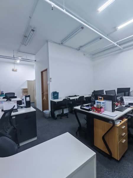 Vertex, 33 Ubi Avenue 3, 2,938 sqft, Light Industrial (B1) For Rent, by Kas Chen, 23930087 - CommercialGuru.com.sg