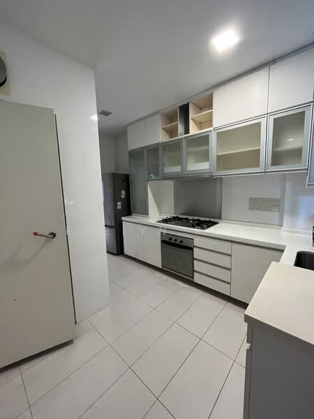 Fontaine Parry, 67 Poh Huat Road, 3 Bedrooms, 1,507 sqft, Condominium For Rent, by Evelyn Peh, 23931137 - Kitchen - PropertyGuru.com.sg