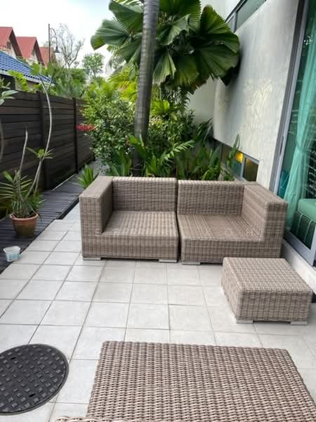 For Rent - Tropical Detached House with Pool & Garden @ Cotswold