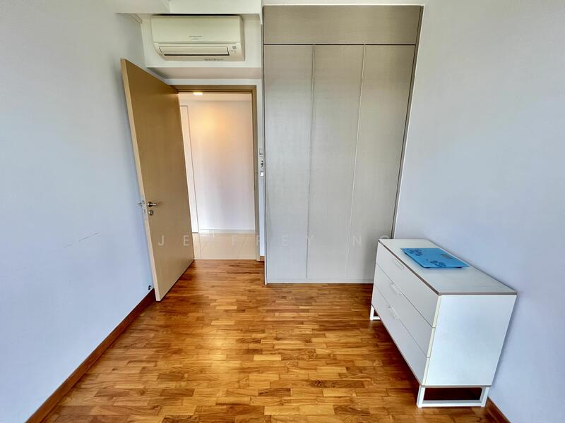 For Rent - SkyPark Residences