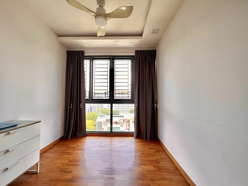 For Rent - SkyPark Residences