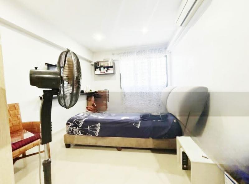 58 Chai Chee Drive, 58 Chai Chee Drive, Bedok / Upper East Coast, Room Rental, 100 sqft, HDB Flat For Rent, by Ina Sultan, 23932772 - Bedroom - PropertyGuru.com.sg