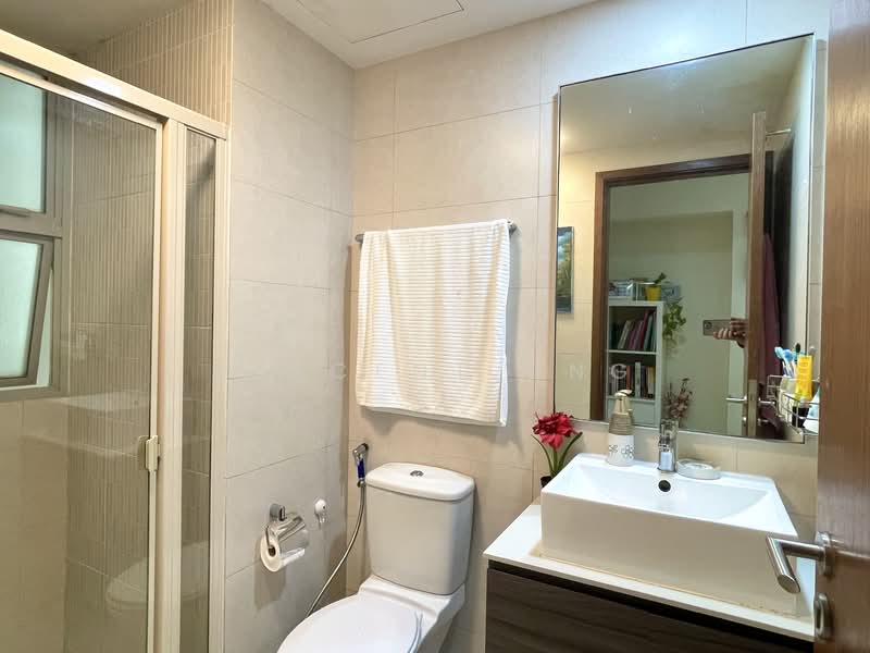 The Lakeshore, 29 Jurong West Street 41, 3 Bedrooms, 1,119 sqft, Condominium For Rent, by Vincent Ong, 23933611 - PropertyGuru.com.sg