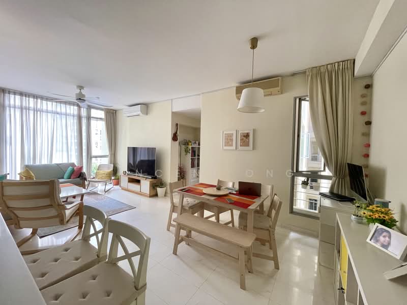 The Lakeshore, 29 Jurong West Street 41, 3 Bedrooms, 1,119 sqft, Condominium For Rent, by Vincent Ong, 23933611 - PropertyGuru.com.sg