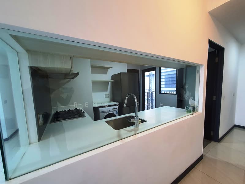 Gem Residences, 1 Lorong 5 Toa Payoh, 4 Bedrooms, 1,249 sqft, Condominium For Rent, by Reiss Poh, 23933855 - PropertyGuru.com.sg