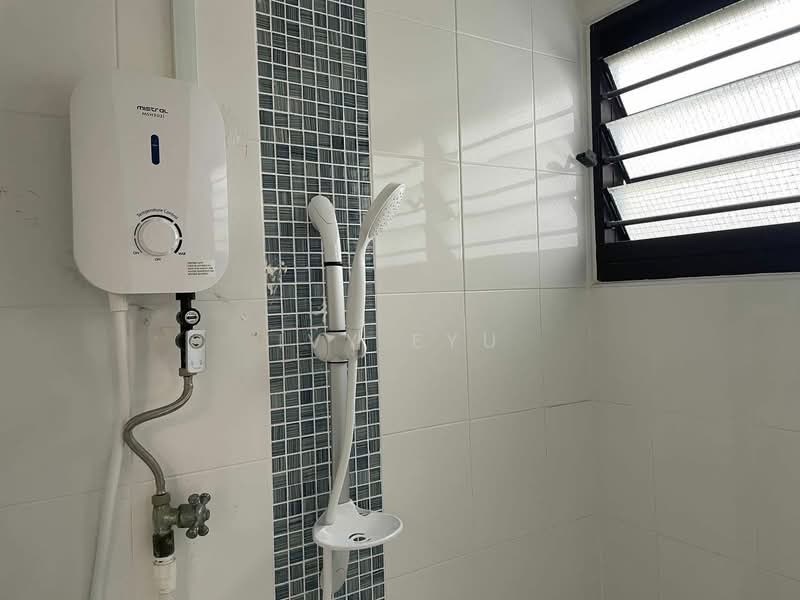 427 Bedok North Road, 427 Bedok North Road, 3 Bedrooms, 990 sqft, HDB Flat For Rent, by Ivy Eyu, 23935258 - PropertyGuru.com.sg